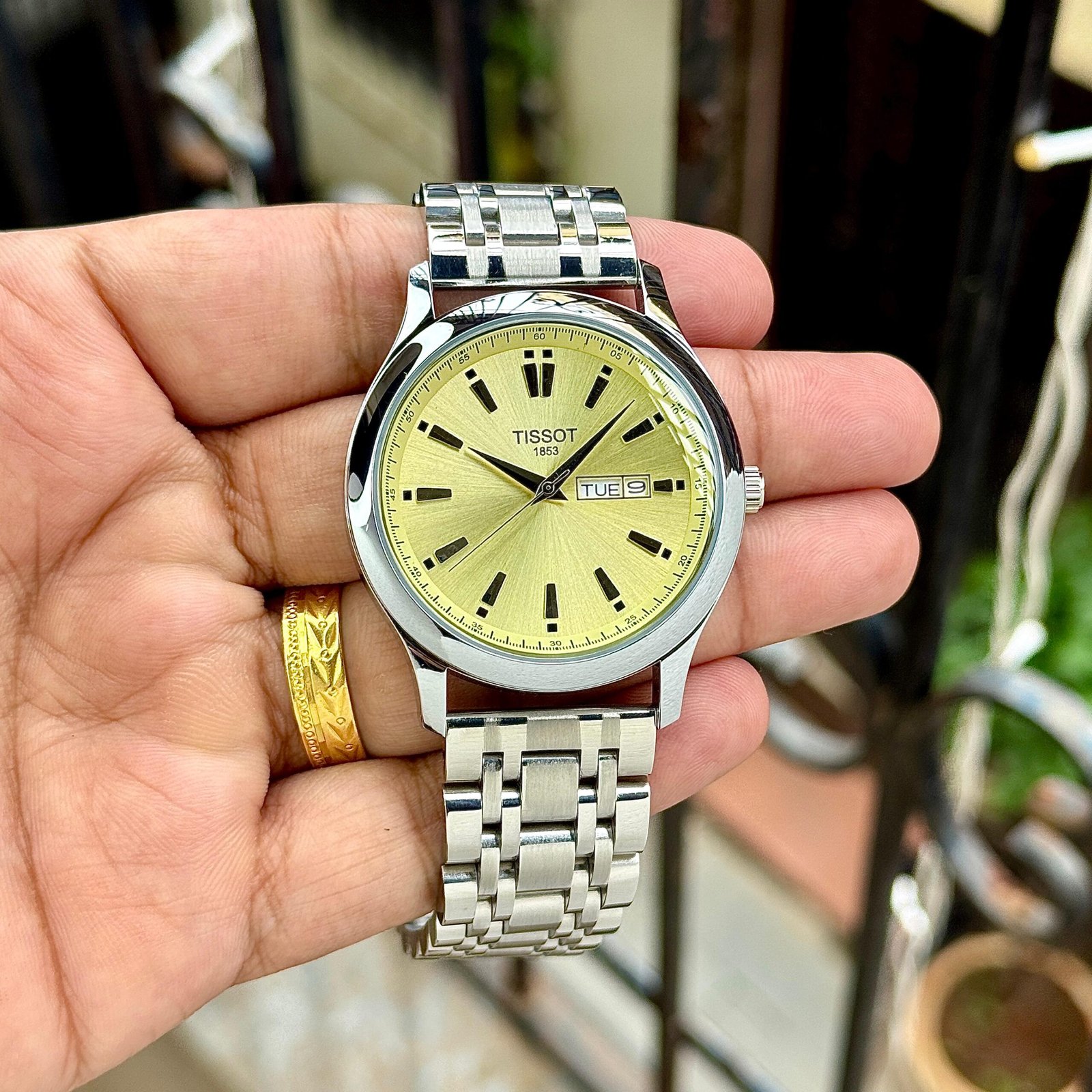 TISSOT CLASSIC DAY-DATE SILVER