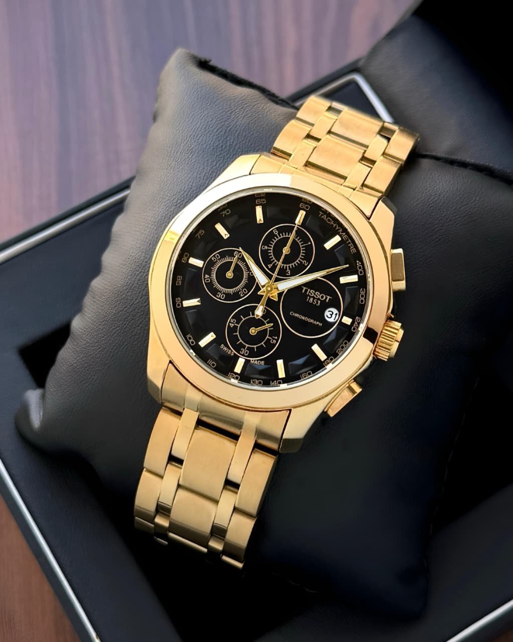 Tissot Couturier Chronograph Golden Classic